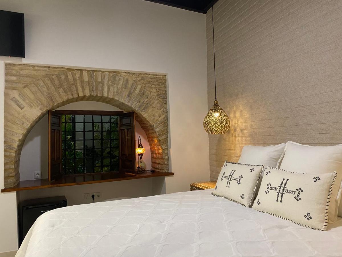 El Patio De Regina Apartment Кордоба Екстериор снимка